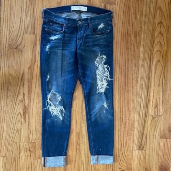 Abercrombie & Fitch Medium Wash Ripped Perfect Stretch Jeans Women Size 4R - Picture 2 of 8